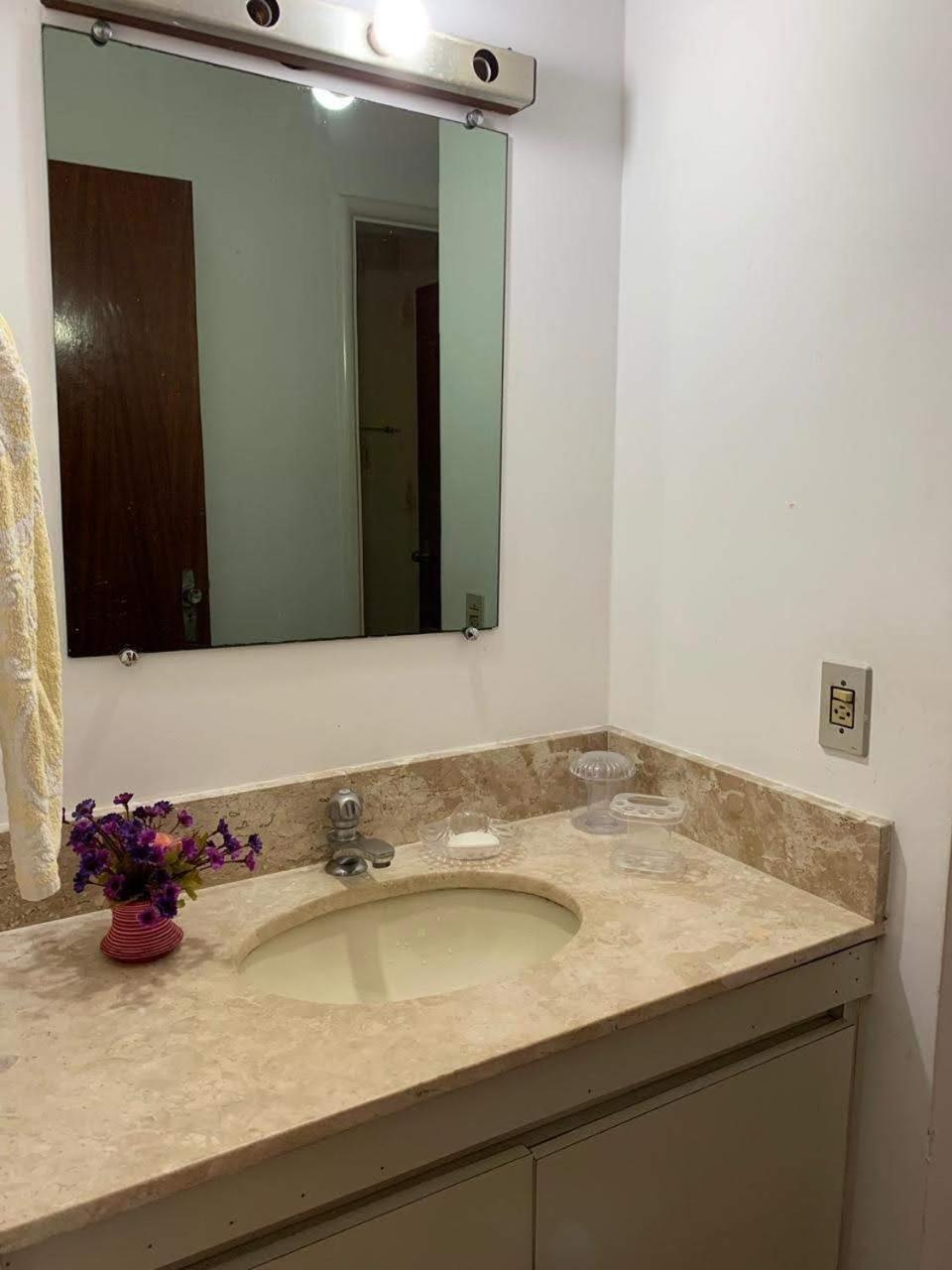 4 Suites, Ar Cond Tv, Internet, Piscina,150 Mts Praia! Aceitamos Pet! Guarujá Zewnętrze zdjęcie